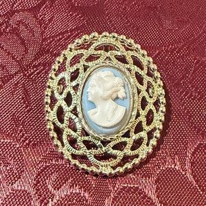 Elegant Gold Cameo Brooch